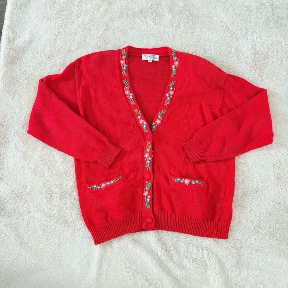 Red Floral Cardigan | Cottagecore Embroidery Ramie Cotton Knit Grandma Core - Picture 3 of 12